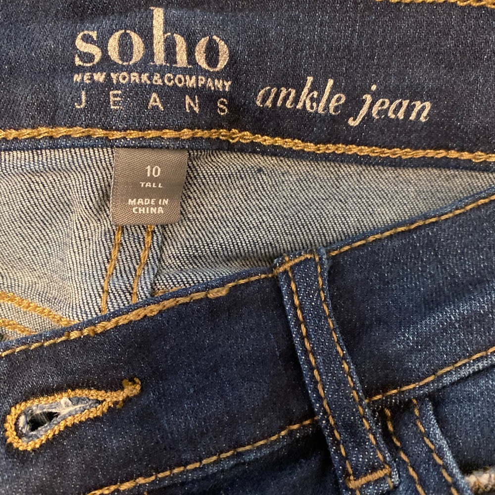 Ankle jeans